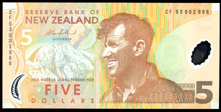 Thumbnail for 2003 New Zealand $5 Banknote CF03 002966 UNC